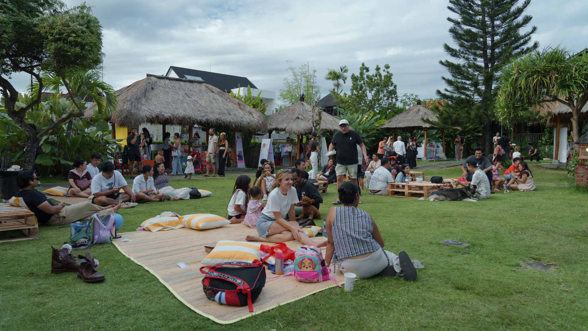 Market Atmosphere